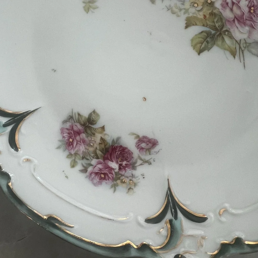 Pair of decorative‎ sweet plates pink and blue